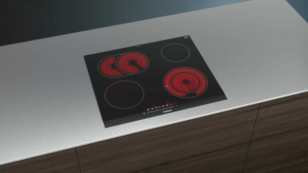Table de cuisson électrique Siemens ET675FNP1E - Réglage de température intuitif grâce à la technologie touchSlider - Neuf – Image 4