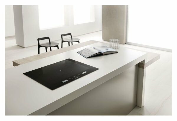 Plaque à induction 65 cm - vitrocéramique noire WHIRPOOL SMP658 Ligne C/NE/IXL W COLLECTION SMARTCOOK avec technologie IXELIUM - Neuf – Image 5