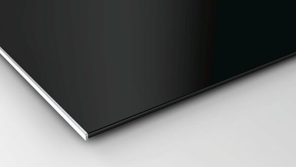 Bosch PXY875KW1E Série 8 Table de cuisson à induction 80 cm - profilés latéraux en vitrocéramique noire en acier inoxydable – Image 2